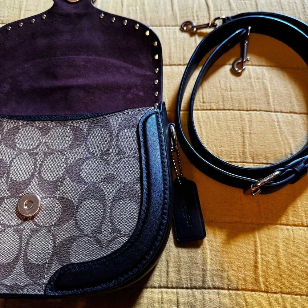 Coach Georgie saddlebag crossbody and matching wallet - Picture 3 of 16